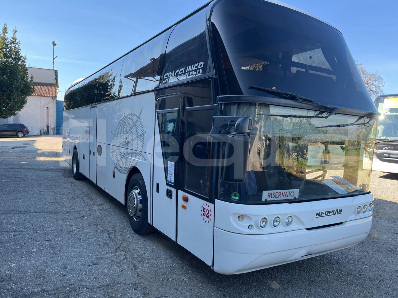 Neoplan Spaceliner - Bus pariwisata: gambar 1 Neoplan Spaceliner - Bus pariwisata: gambar 1