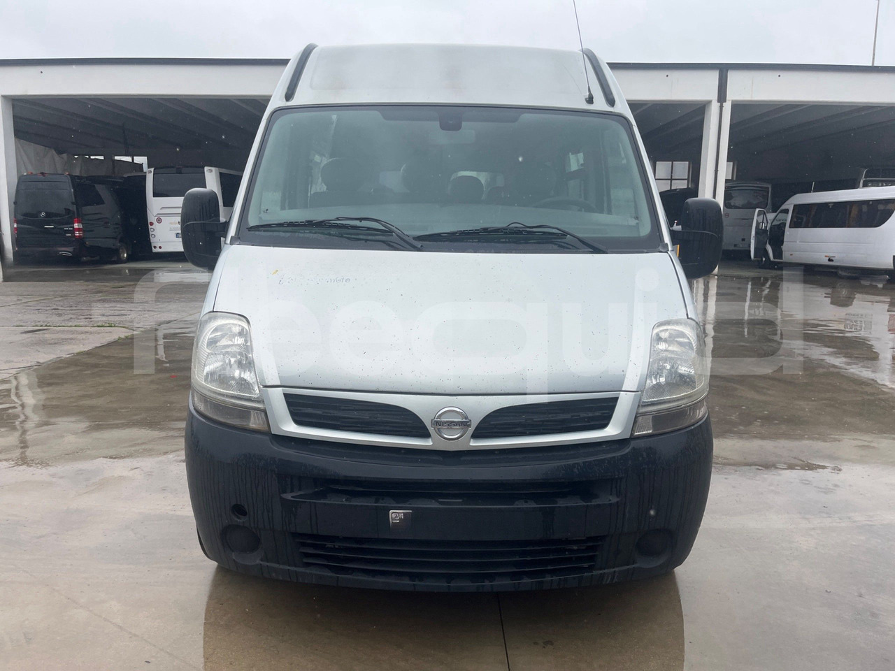 Nissan Interstar - Bus mini, Van penumpang: gambar 1 Nissan Interstar - Bus mini, Van penumpang: gambar 1