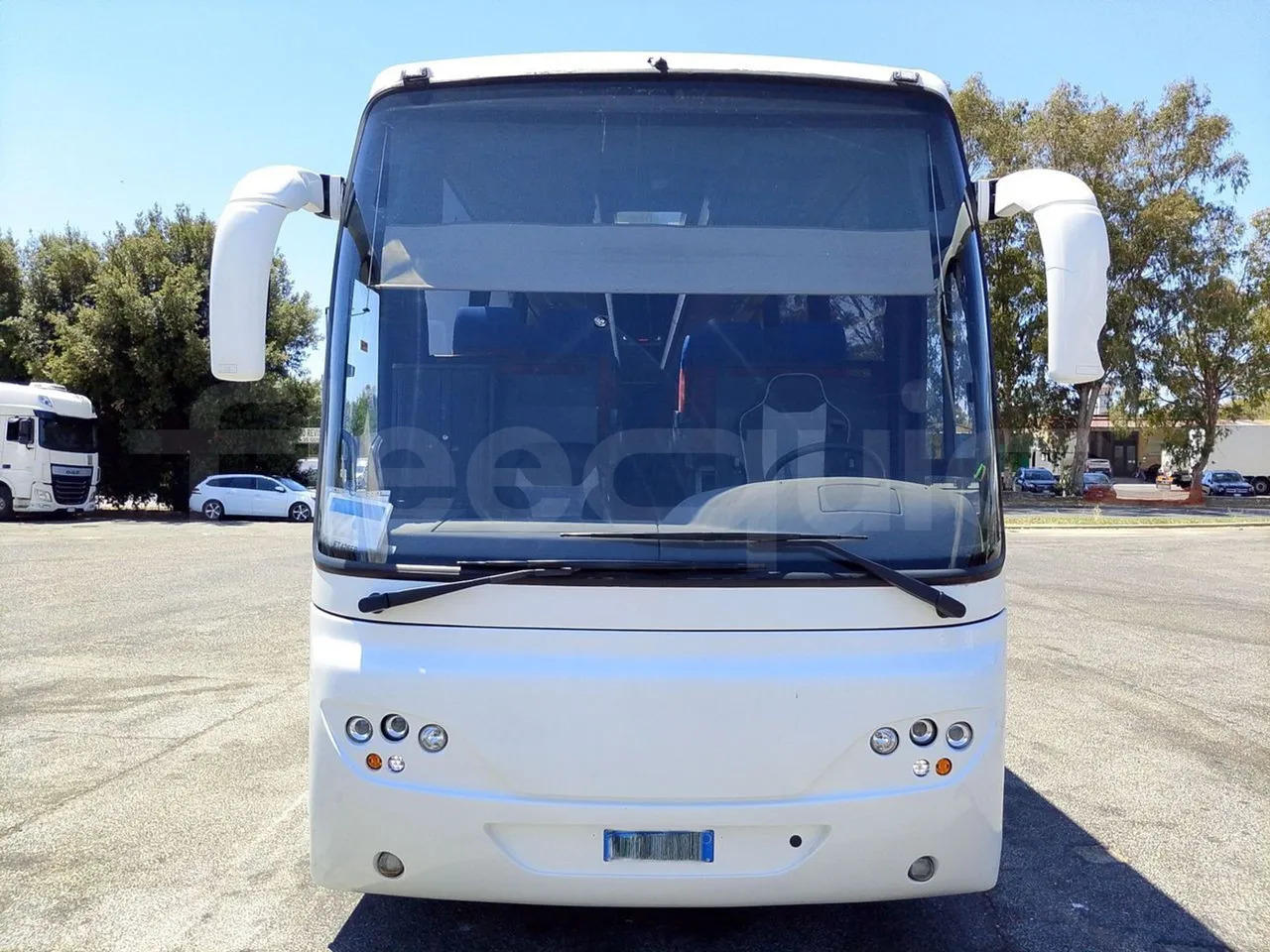 Scania KIB-LIB - Bus pariwisata: gambar 2 Scania KIB-LIB - Bus pariwisata: gambar 2