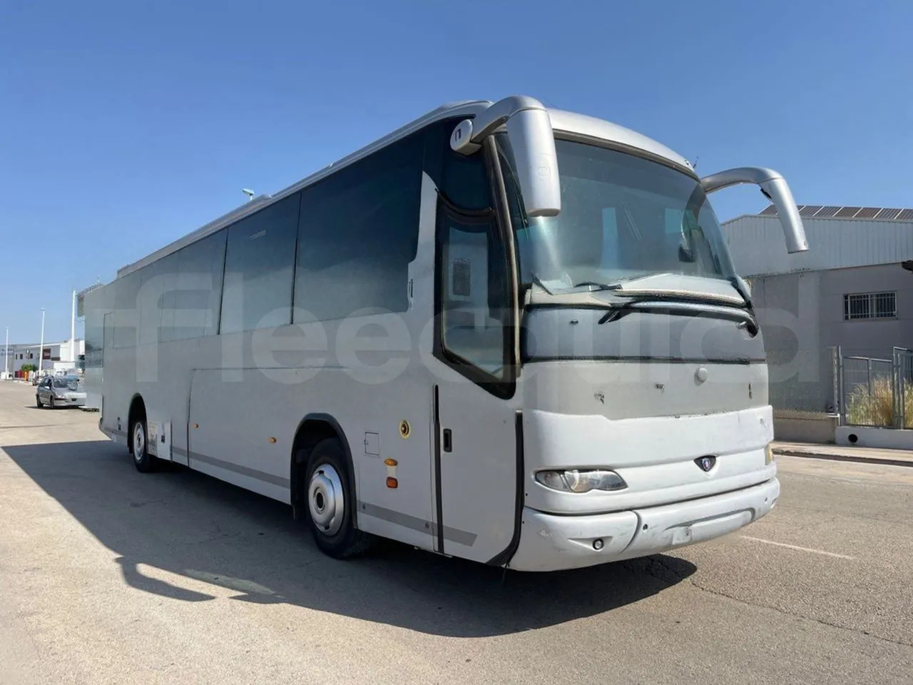 Scania Touring HD - Bus pariwisata: gambar 1 Scania Touring HD - Bus pariwisata: gambar 1