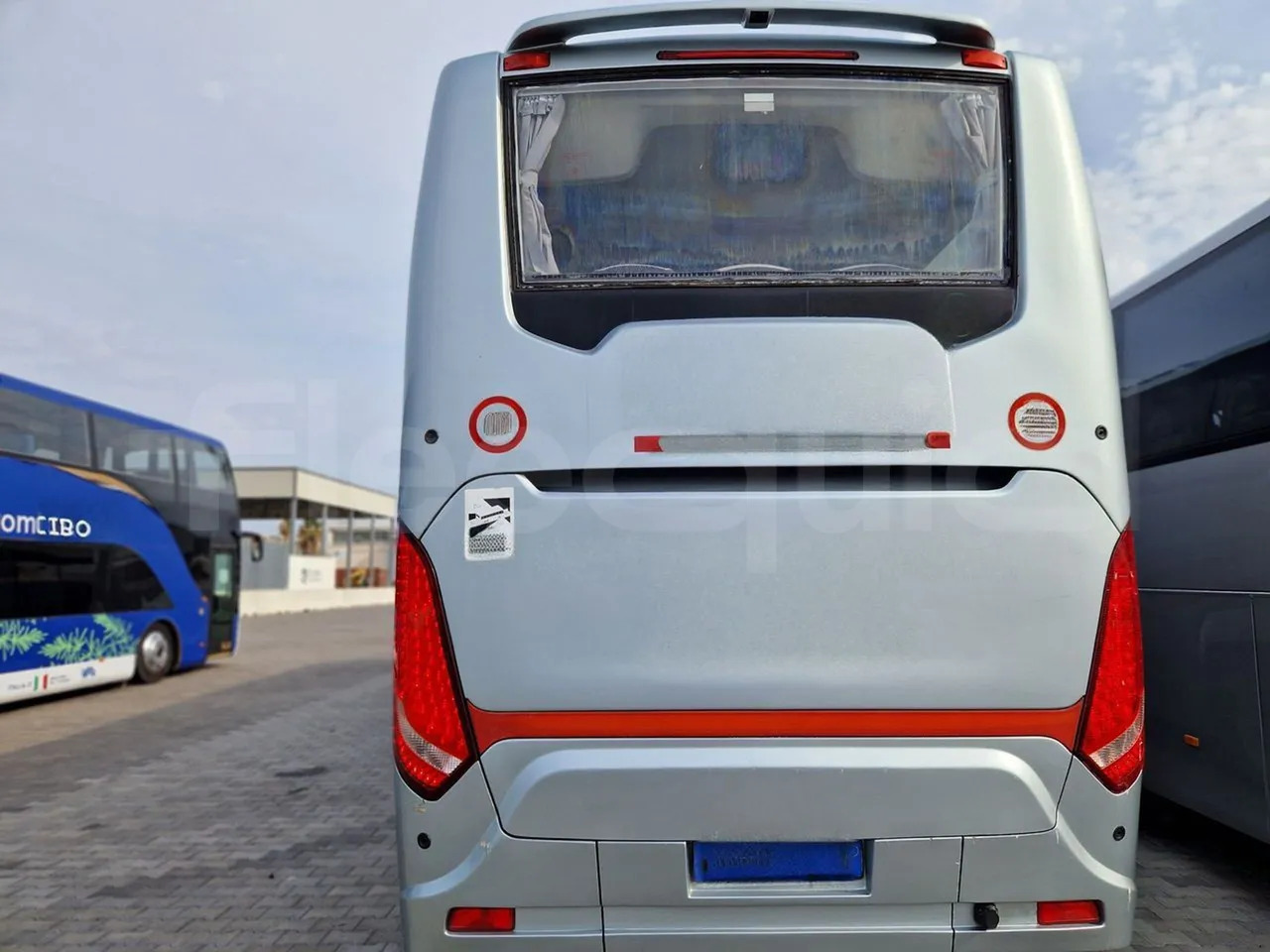 Scania Touring HD - Bus pariwisata: gambar 5 Scania Touring HD - Bus pariwisata: gambar 5