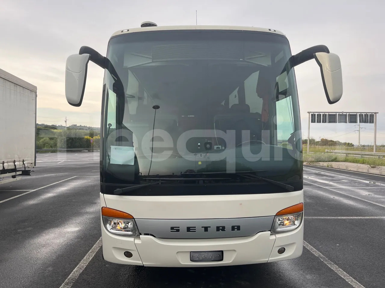 Setra S415 - Bus pariwisata: gambar 2 Setra S415 - Bus pariwisata: gambar 2