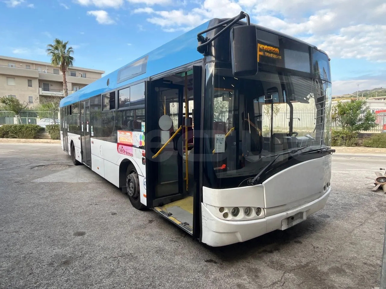 Solaris Urbino - Bus kota: gambar 1 Solaris Urbino - Bus kota: gambar 1