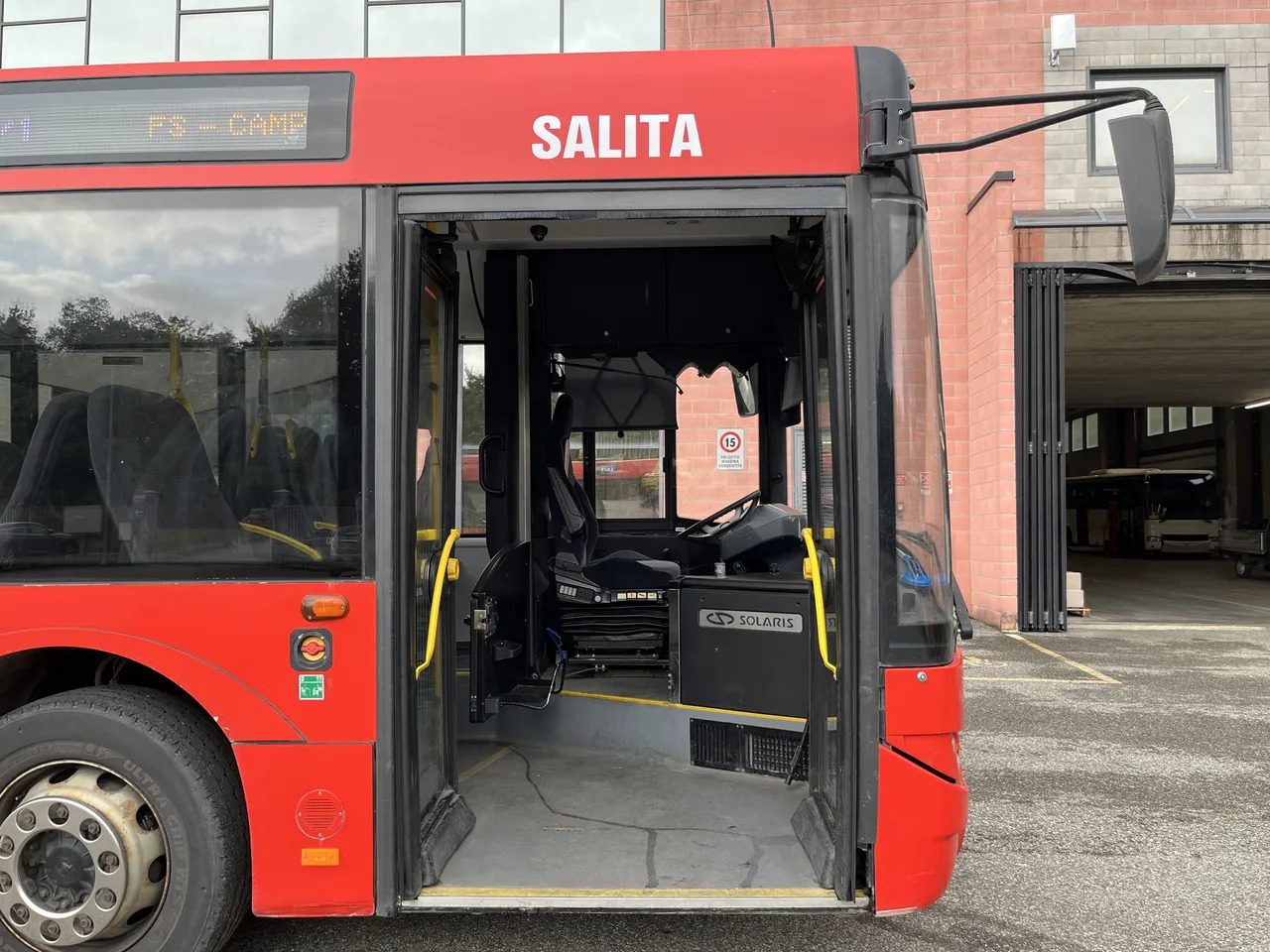 Bus kota Solaris Urbino: gambar 13