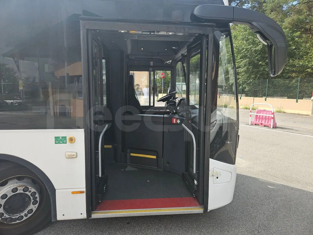 Bus kota Vdl Citea: gambar 13 Bus kota Vdl Citea: gambar 13