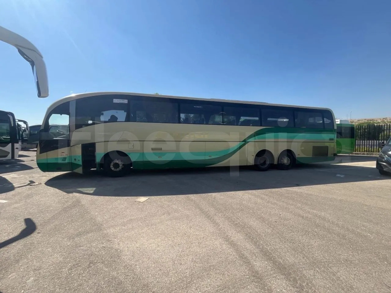 Volvo B12B - Bus pariwisata: gambar 5 Volvo B12B - Bus pariwisata: gambar 5