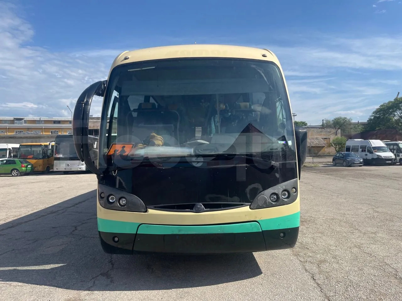 Volvo B12BER - Bus pariwisata: gambar 2 Volvo B12BER - Bus pariwisata: gambar 2