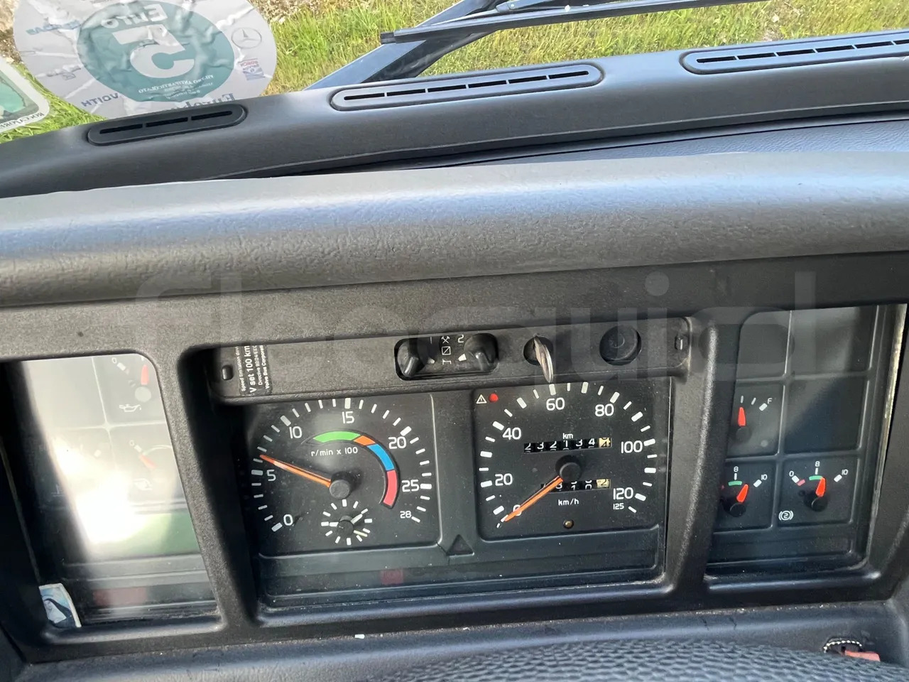 Volvo Barbi Genesis - Bus pariwisata: gambar 3 Volvo Barbi Genesis - Bus pariwisata: gambar 3