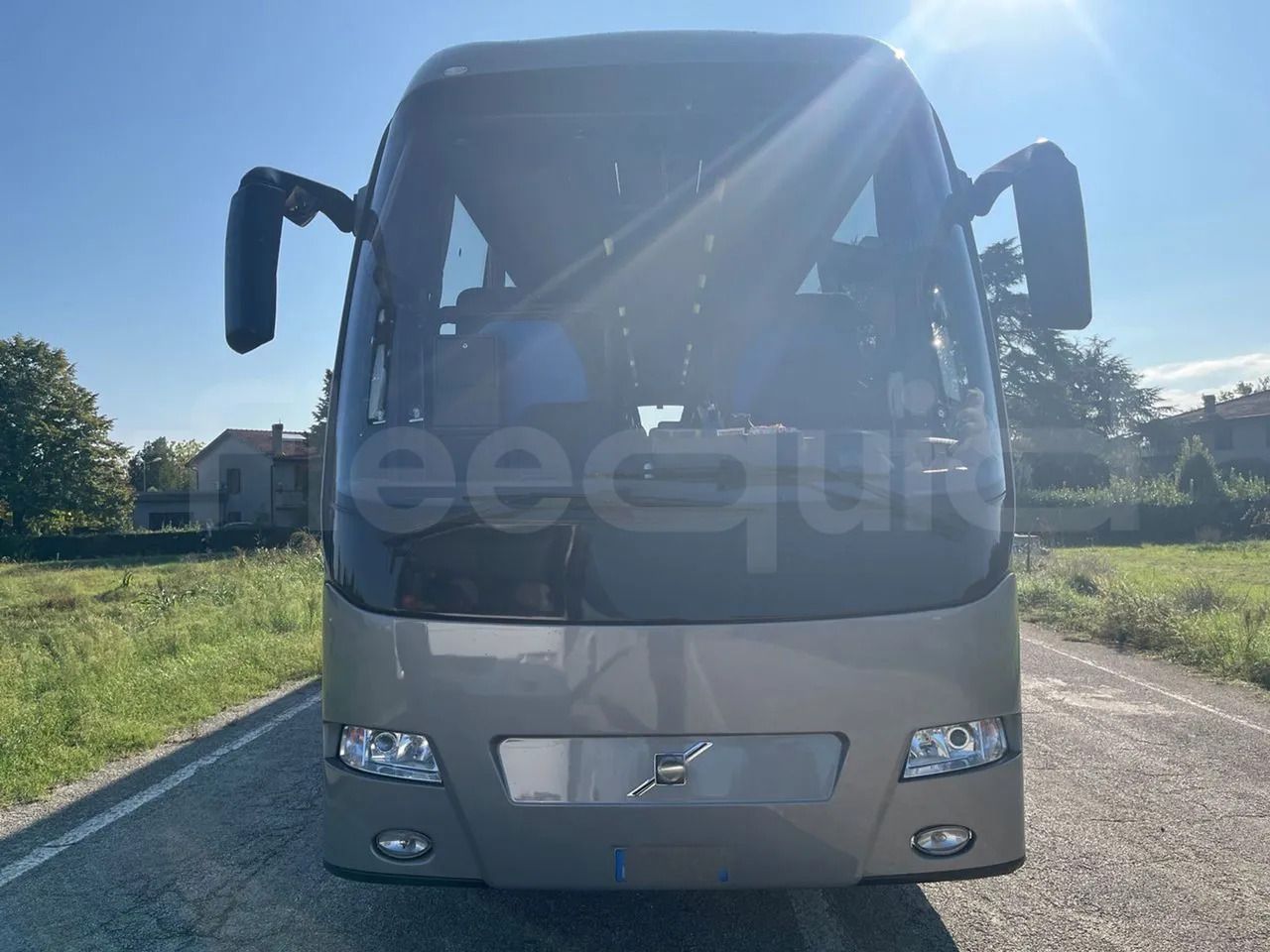 Volvo Barbi Genesis - Bus pariwisata: gambar 2 Volvo Barbi Genesis - Bus pariwisata: gambar 2