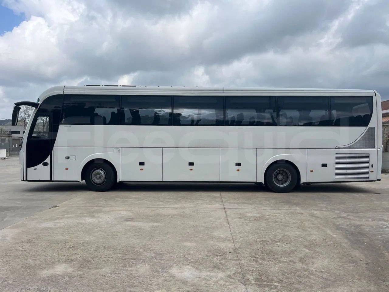 Volvo Barbi Genesis - Bus pariwisata: gambar 3 Volvo Barbi Genesis - Bus pariwisata: gambar 3