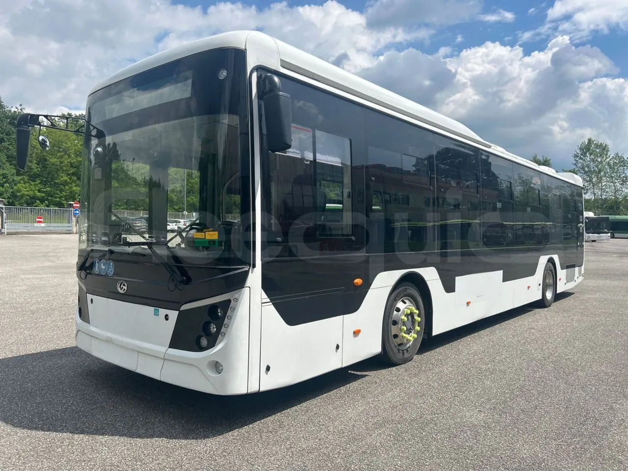 Zonson Granton - Bus kota, Bus listrik: gambar 4 Zonson Granton - Bus kota, Bus listrik: gambar 4