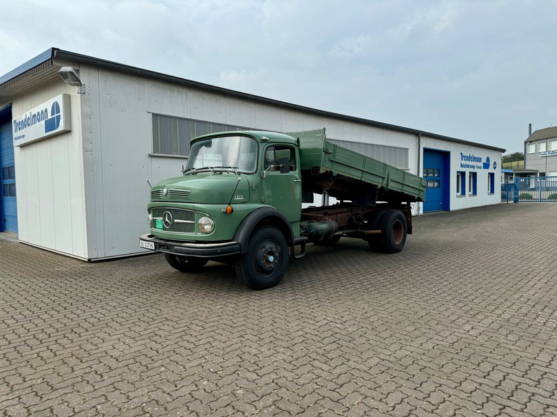 Mercedes-Benz LK 1313 Haubenwagen Oldtimer 3 Wischer hohe Scheibe - Truk jungkit: gambar 2 Mercedes-Benz LK 1313 Haubenwagen Oldtimer 3 Wischer hohe Scheibe - Truk jungkit: gambar 2