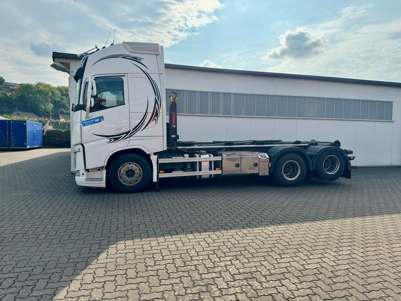 VOLVO Fh-13-540 6x4R - Hook lift: gambar 3 VOLVO Fh-13-540 6x4R - Hook lift: gambar 3