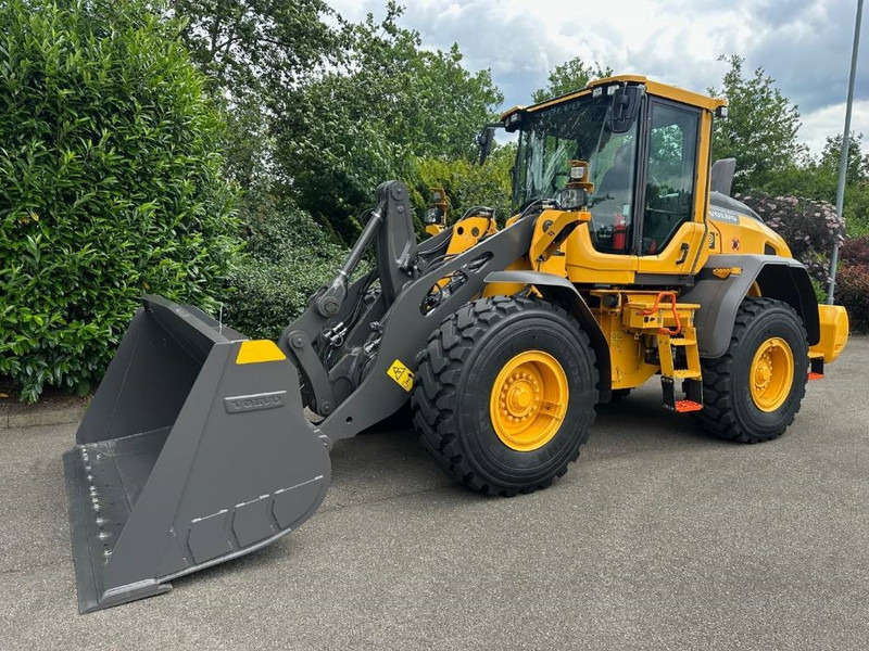 Volvo L 90 H - Wheel loader: gambar 3 Volvo L 90 H - Wheel loader: gambar 3
