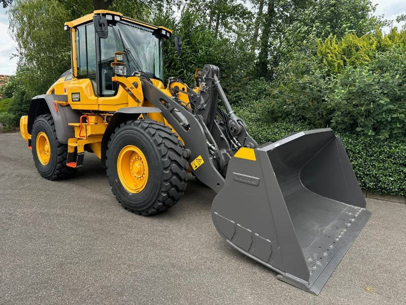 Volvo L 90 H - Wheel loader: gambar 4 Volvo L 90 H - Wheel loader: gambar 4