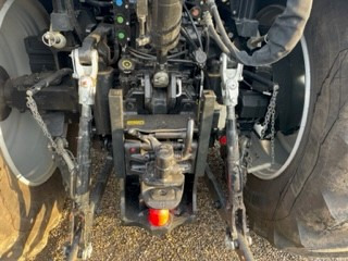 CASE IH CVX 145 - Traktor: gambar 5 CASE IH CVX 145 - Traktor: gambar 5