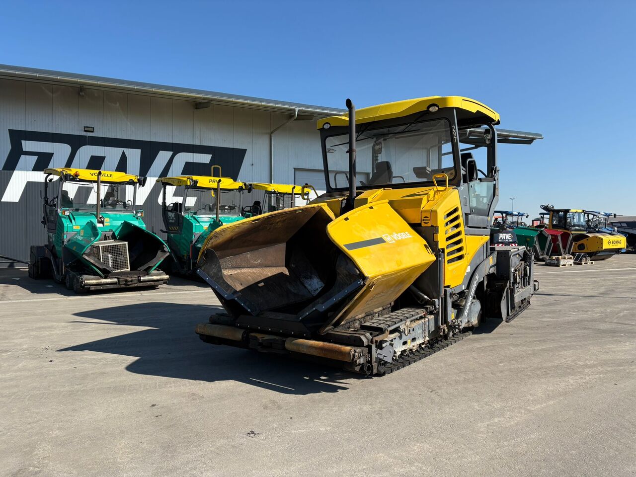 VÖGELE SUPER 1800-3i - Paver aspal: gambar 3 VÖGELE SUPER 1800-3i - Paver aspal: gambar 3