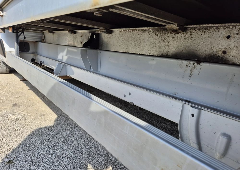 Fiat Ducato 2.3 130KM Maxi Plandeka - Van flatbed: gambar 5 Fiat Ducato 2.3 130KM Maxi Plandeka - Van flatbed: gambar 5