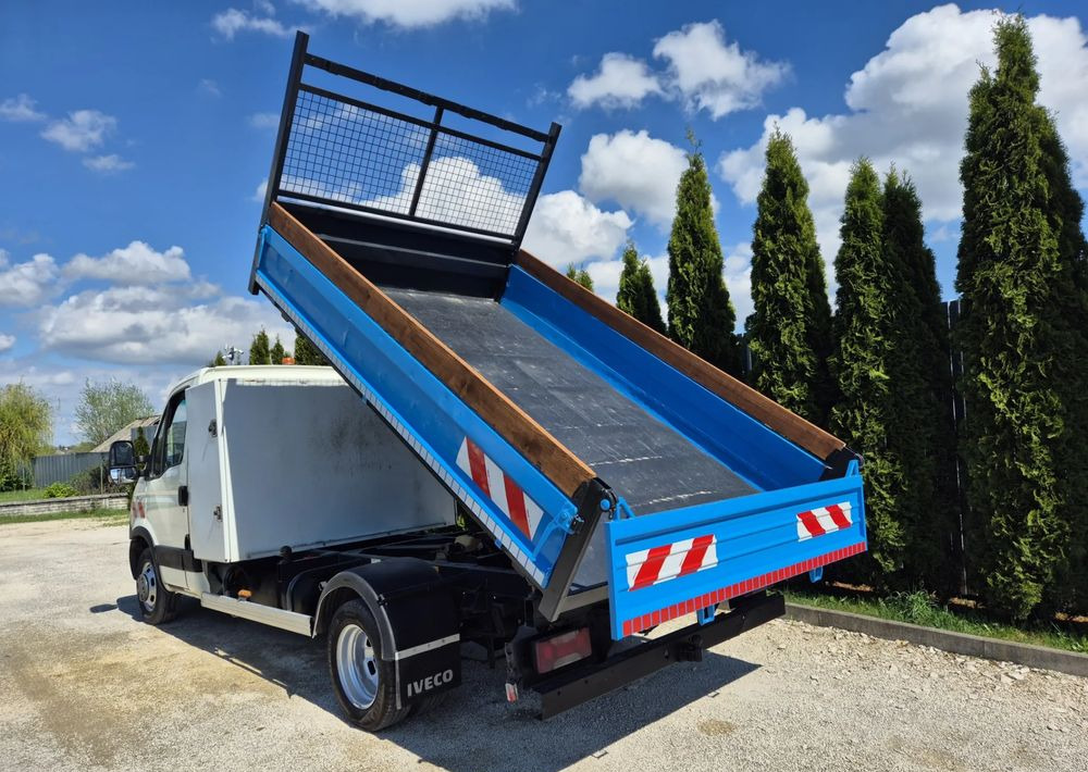 Iveco 35C15 3.0 150KM Wywrotka - Van jungkit: gambar 3 Iveco 35C15 3.0 150KM Wywrotka - Van jungkit: gambar 3