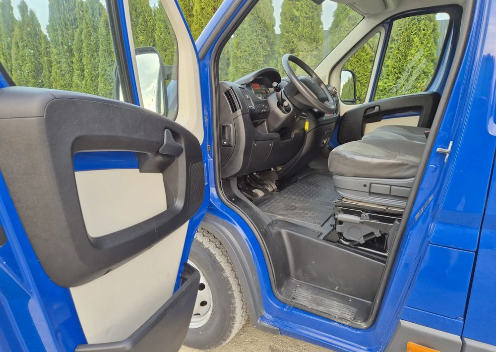 Peugeot Boxer 2.2 150KM brygadówka Maxi wzmocniony koła 16 cali Dubel - Van kombi: gambar 5 Peugeot Boxer 2.2 150KM brygadówka Maxi wzmocniony koła 16 cali Dubel - Van kombi: gambar 5