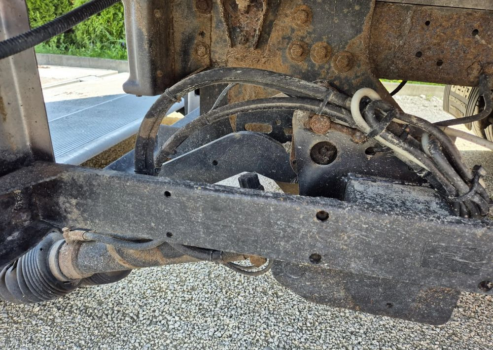 Tukar tubuh tirai Skrzynia plandeka Firanka 3.5m winda Dhollandia 750kg składana, Iveco, Super stan!: gambar 12 Tukar tubuh tirai Skrzynia plandeka Firanka 3.5m winda Dhollandia 750kg składana, Iveco, Super stan!: gambar 12