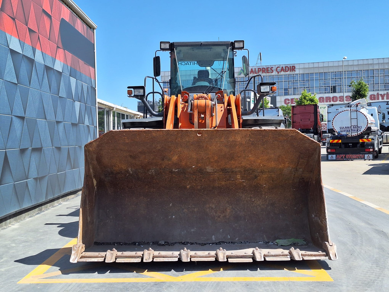 HITACHI ZW 310-5A - Wheel loader: gambar 2 HITACHI ZW 310-5A - Wheel loader: gambar 2