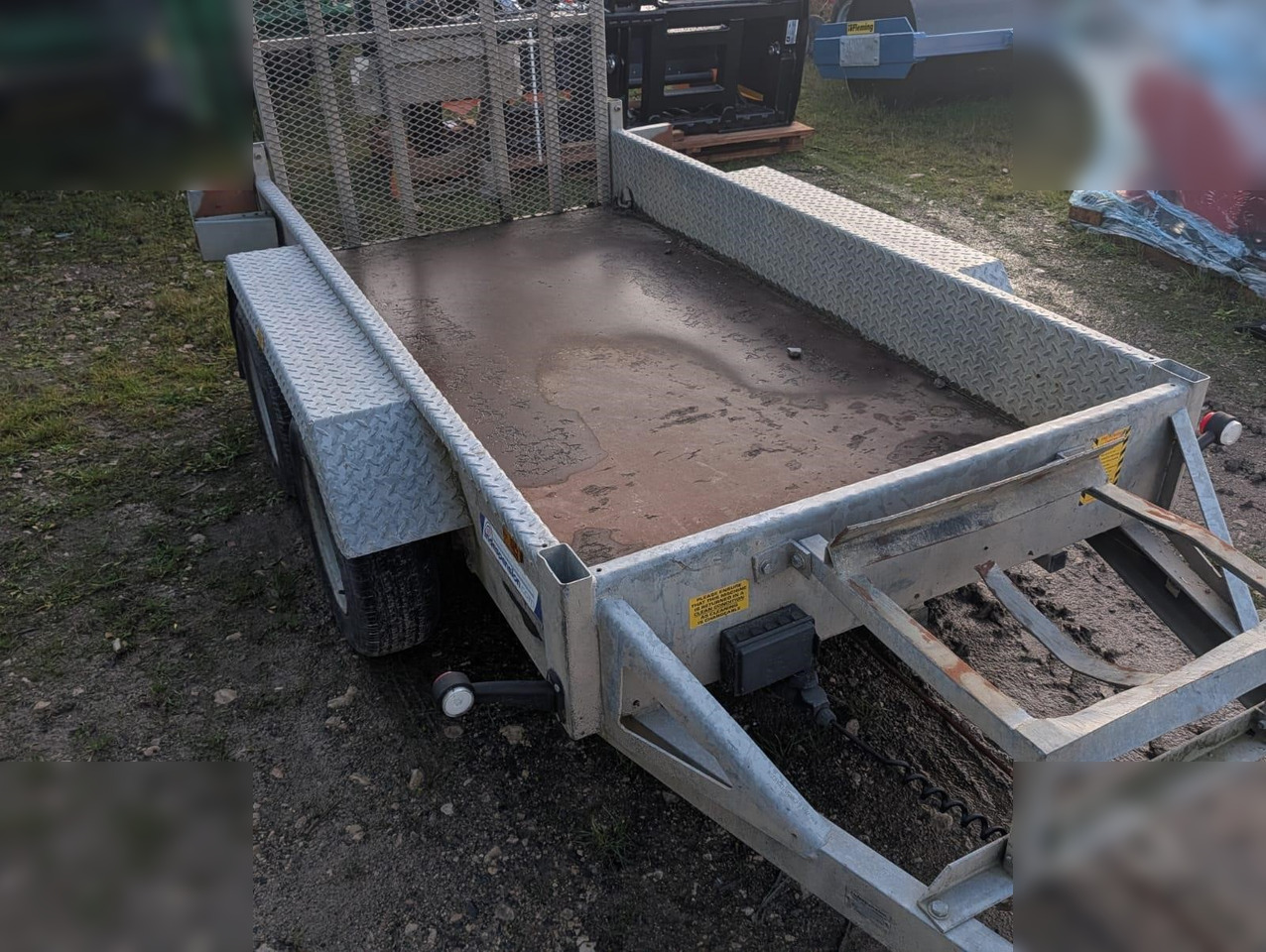 2015 INDESPENSION - Trailer untuk mesin konstruksi: gambar 5 2015 INDESPENSION - Trailer untuk mesin konstruksi: gambar 5