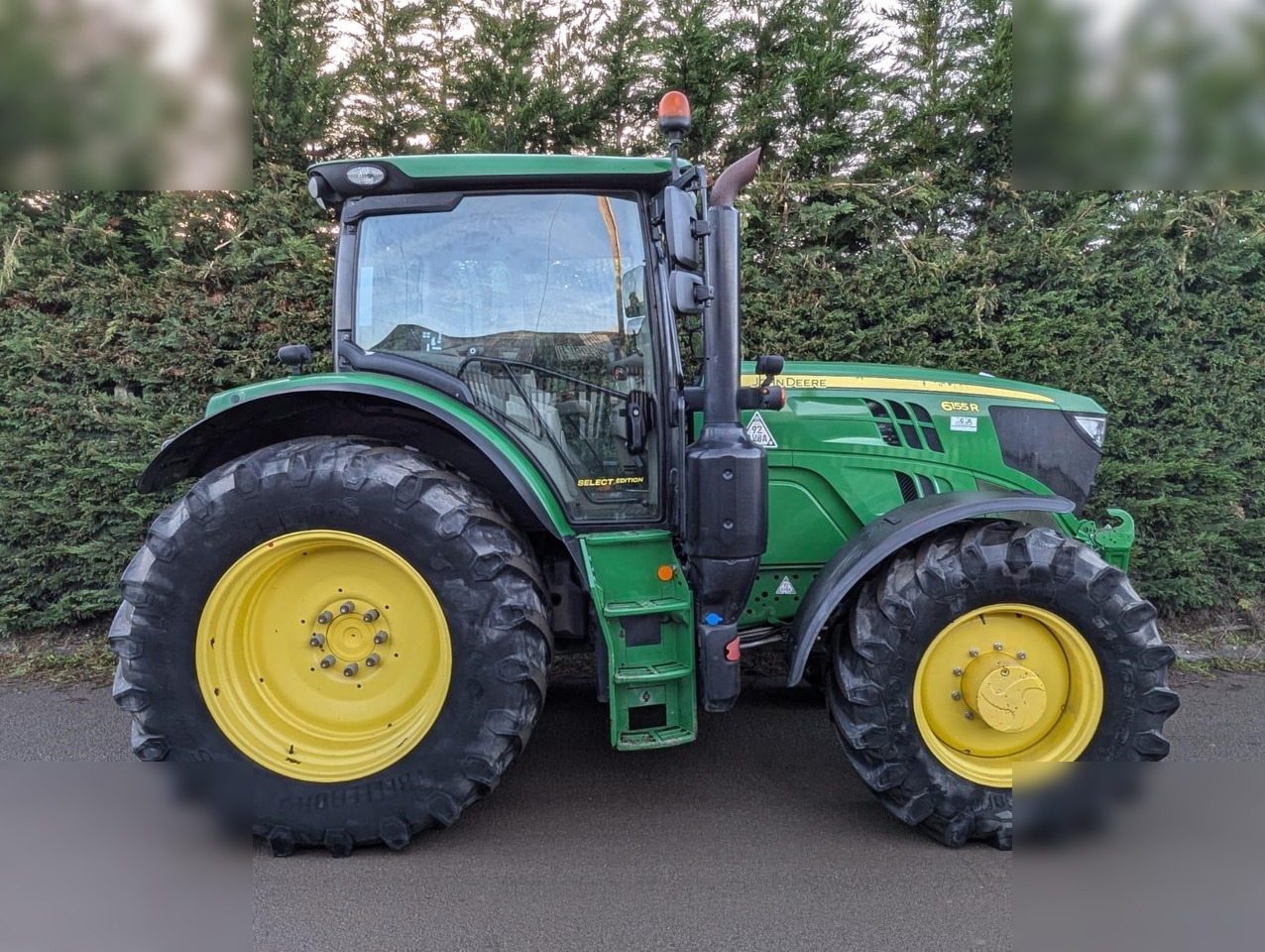 2019 JOHN DEERE 6155R - Traktor: gambar 4 2019 JOHN DEERE 6155R - Traktor: gambar 4