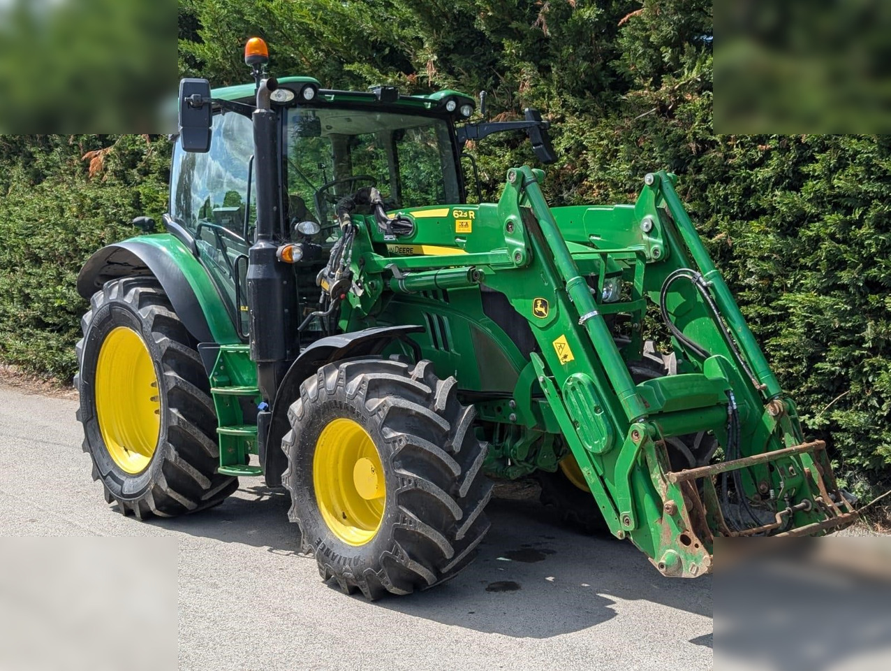 2020 JOHN DEERE 6130R - Traktor: gambar 1 2020 JOHN DEERE 6130R - Traktor: gambar 1