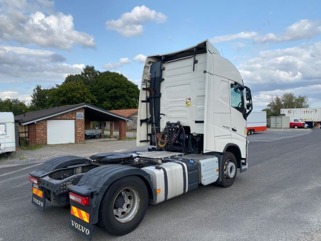 Tractor head Volvo FH 500: gambar 10