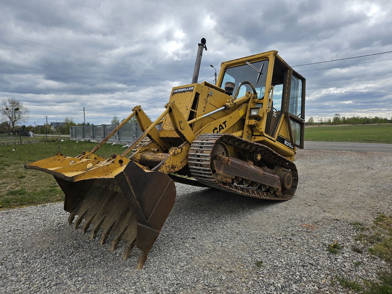 CATERPILLAR 935C - Bulldozer: gambar 5 CATERPILLAR 935C - Bulldozer: gambar 5