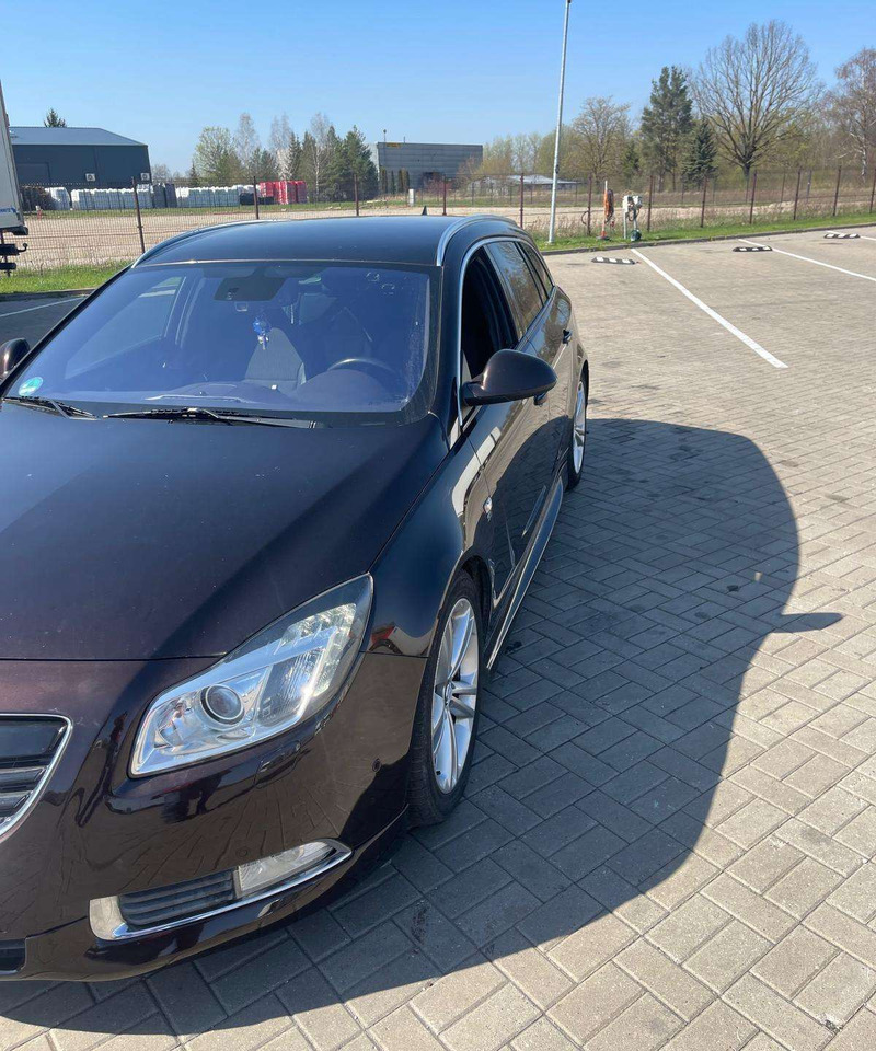 Opel Insignia - Station wagon: gambar 4 Opel Insignia - Station wagon: gambar 4