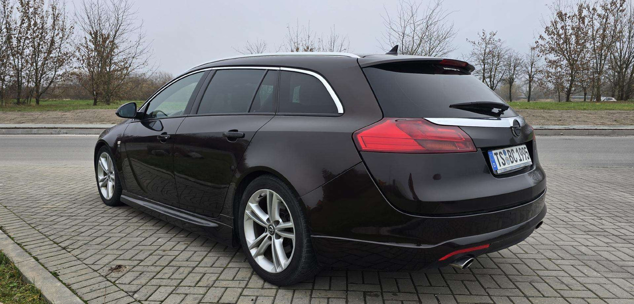 Opel Insignia - Station wagon: gambar 4 Opel Insignia - Station wagon: gambar 4