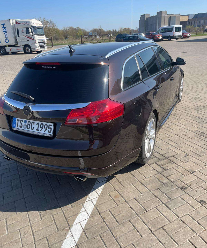 Opel Insignia - Station wagon: gambar 3 Opel Insignia - Station wagon: gambar 3