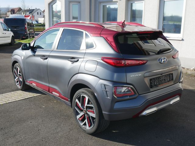 Hyundai Kona Iron Man Edition 4WD Marvel - Mobil SUV: gambar 3 Hyundai Kona Iron Man Edition 4WD Marvel - Mobil SUV: gambar 3