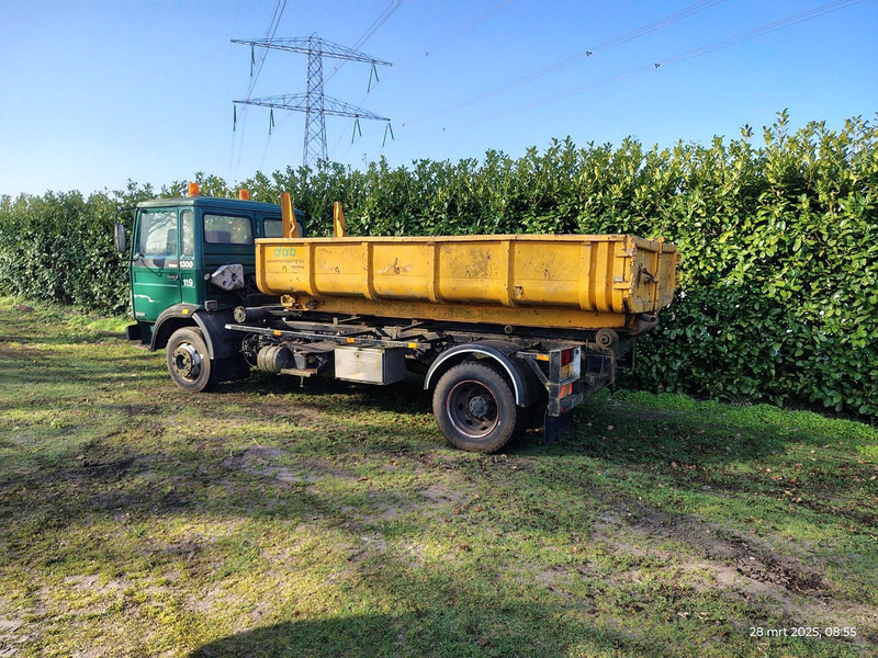 DAF 1300 - Pengangkut kontainer/ Container truck: gambar 5 DAF 1300 - Pengangkut kontainer/ Container truck: gambar 5