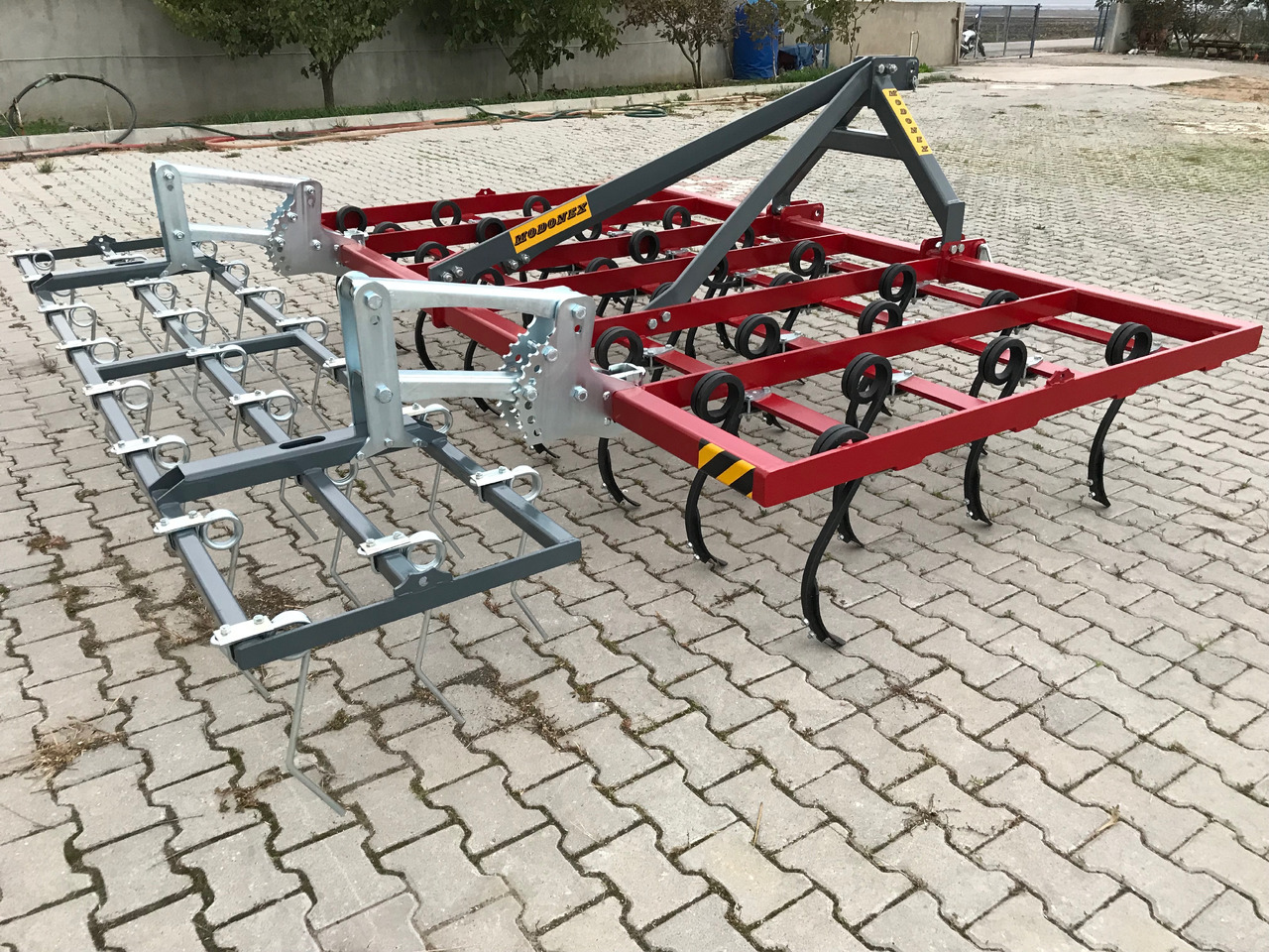 Modonex Teriva - Petani: gambar 5 Modonex Teriva - Petani: gambar 5