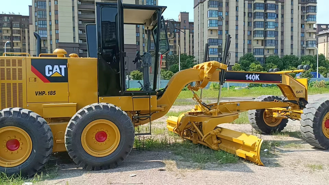 CATERPILLAR 140K used motor grader low price - Grader: gambar 2 CATERPILLAR 140K used motor grader low price - Grader: gambar 2