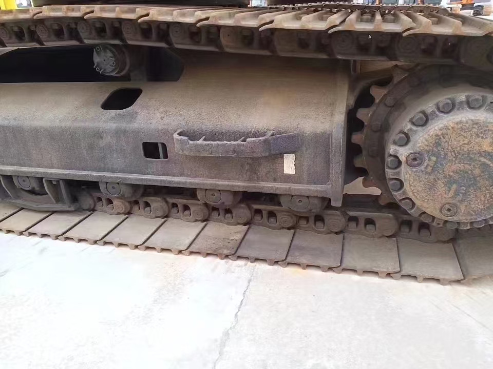 CATERPILLAR 325C used excavator low price for sale - Ekskavator perayap: gambar 4 CATERPILLAR 325C used excavator low price for sale - Ekskavator perayap: gambar 4