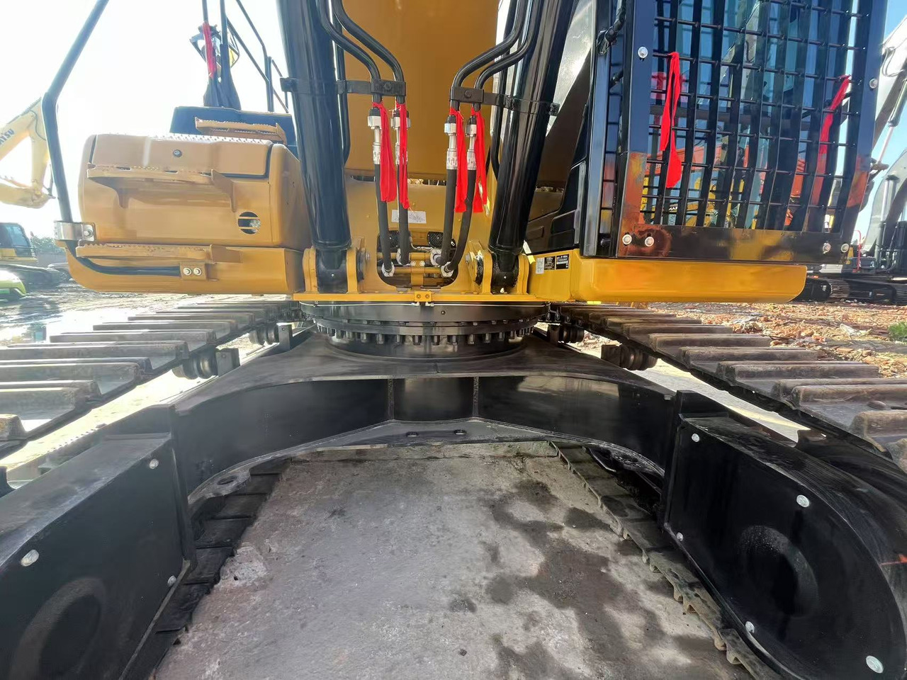 CATERPILLAR 336GC Low fuel consumption and easy maintenance Earthwork Engineering Mining Urban Construction - Ekskavator perayap: gambar 3 CATERPILLAR 336GC Low fuel consumption and easy maintenance Earthwork Engineering Mining Urban Construction - Ekskavator perayap: gambar 3