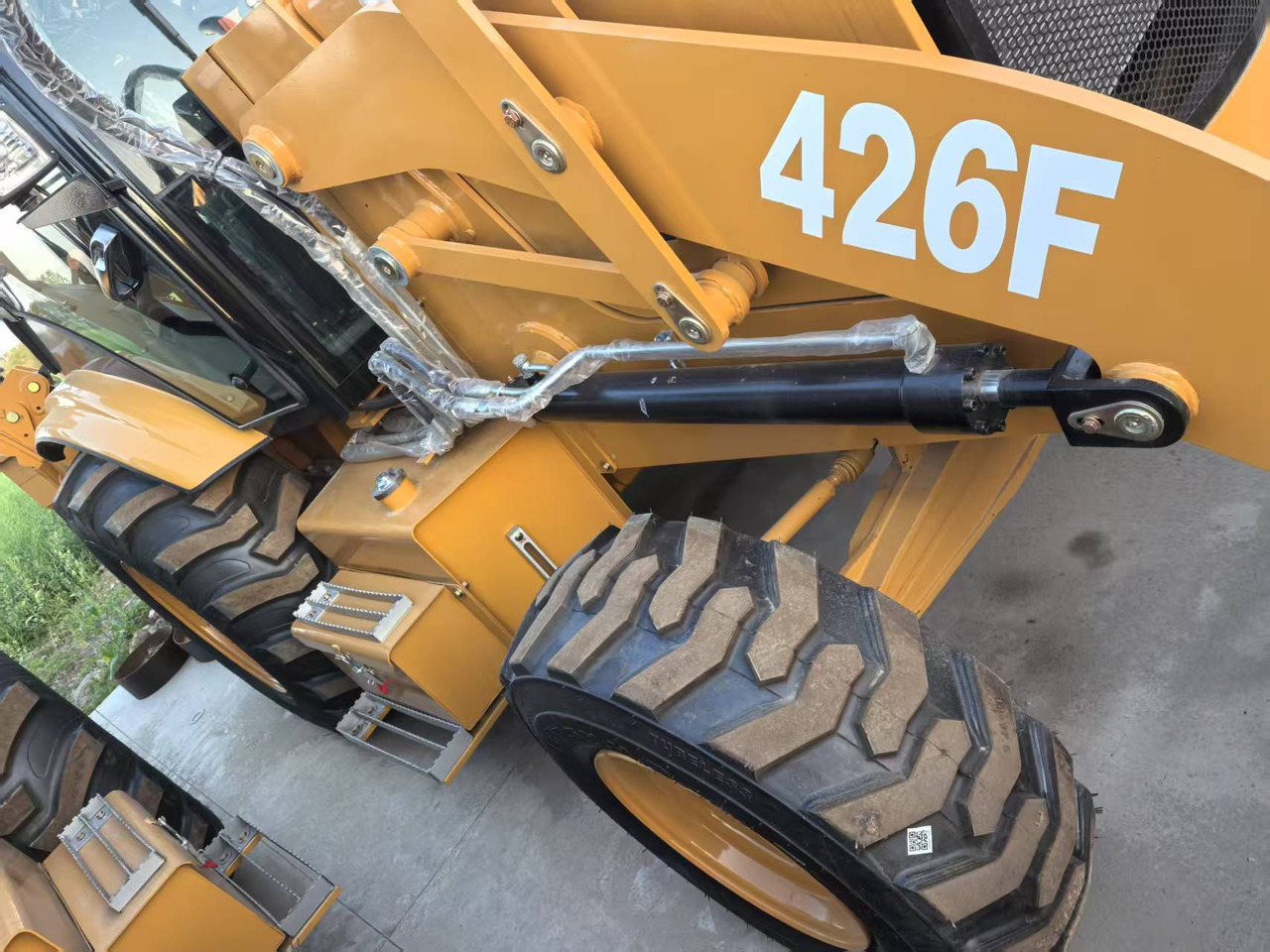 CATERPILLAR 426F new backhoe loader 2025 hot sale jcb - Backhoe loader: gambar 3 CATERPILLAR 426F new backhoe loader 2025 hot sale jcb - Backhoe loader: gambar 3