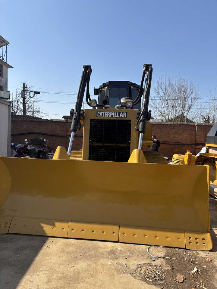 CATERPILLAR D7G USED bulldozer good condition ready to work - Bulldozer: gambar 2 CATERPILLAR D7G USED bulldozer good condition ready to work - Bulldozer: gambar 2