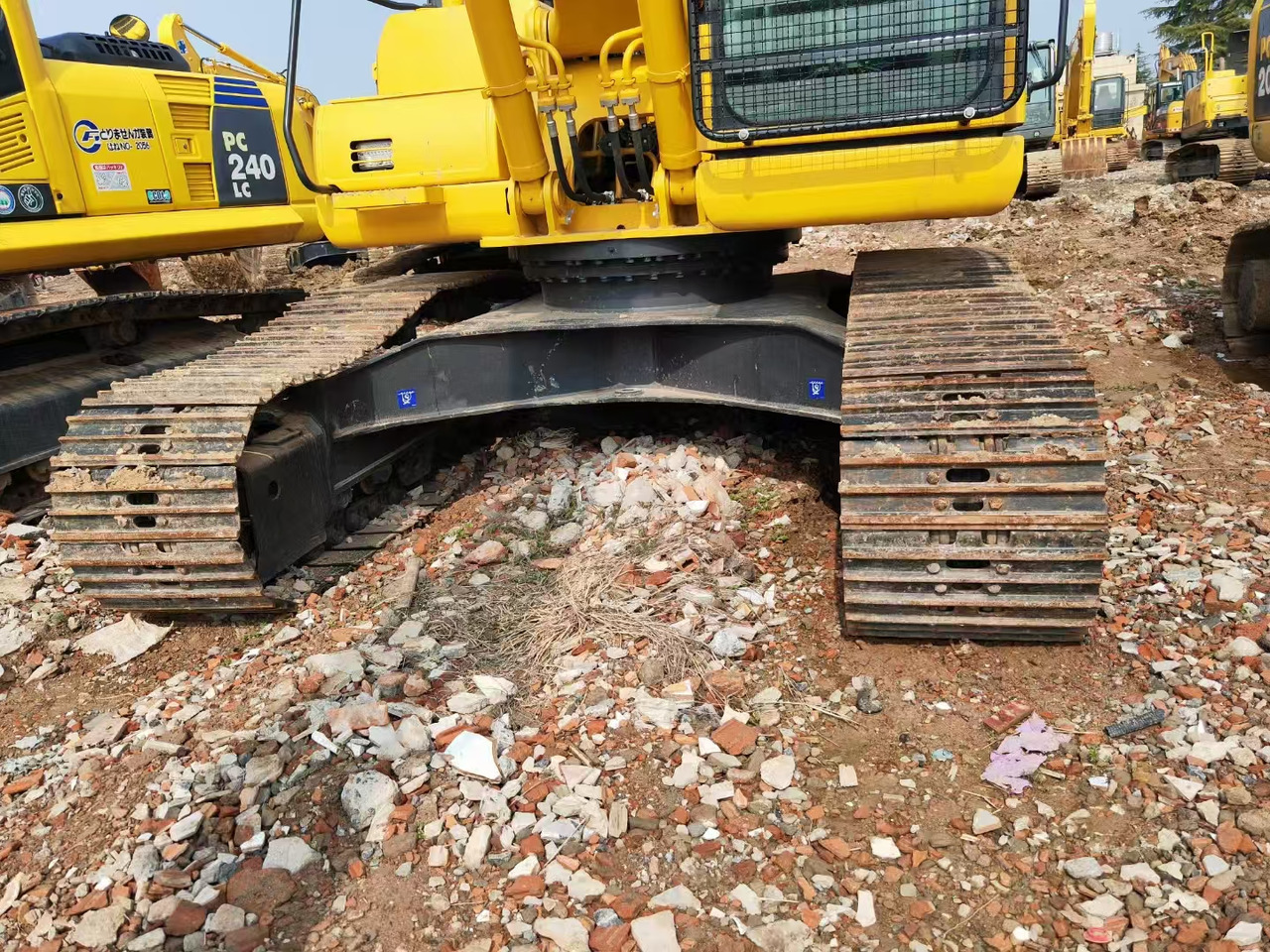 KOMATSU pc210-8 used crawler excavator japan brand hot sale - Ekskavator perayap: gambar 4 KOMATSU pc210-8 used crawler excavator japan brand hot sale - Ekskavator perayap: gambar 4