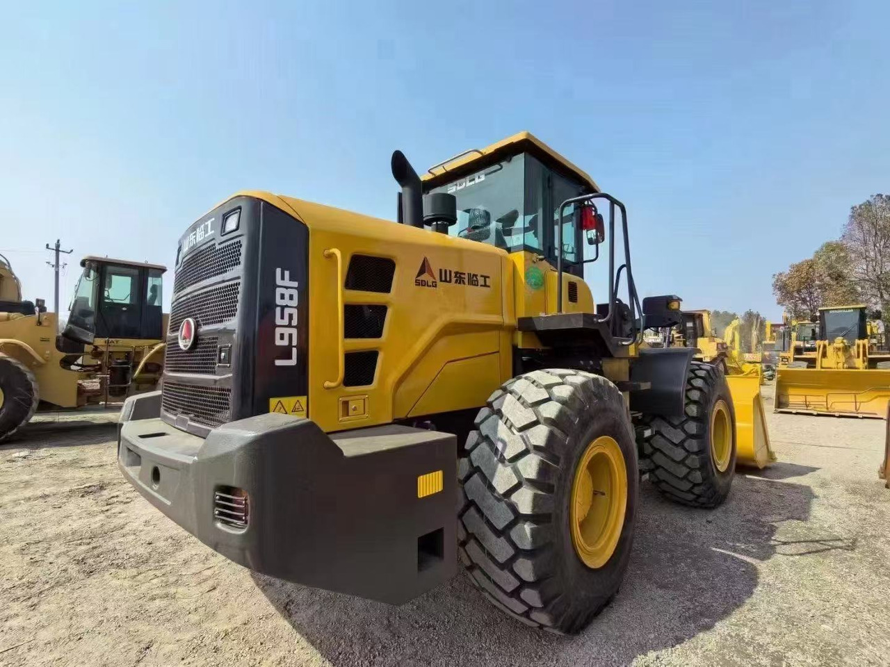 SDLG L958F china brand SDLG loader 5 ton class front loader - Wheel loader: gambar 1 SDLG L958F china brand SDLG loader 5 ton class front loader - Wheel loader: gambar 1