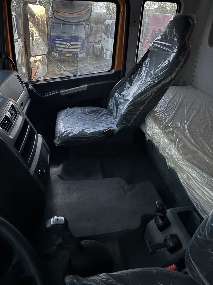 SHACMAN X3000 6x4 dump truck Customization available upon request - Truk jungkit: gambar 4 SHACMAN X3000 6x4 dump truck Customization available upon request - Truk jungkit: gambar 4