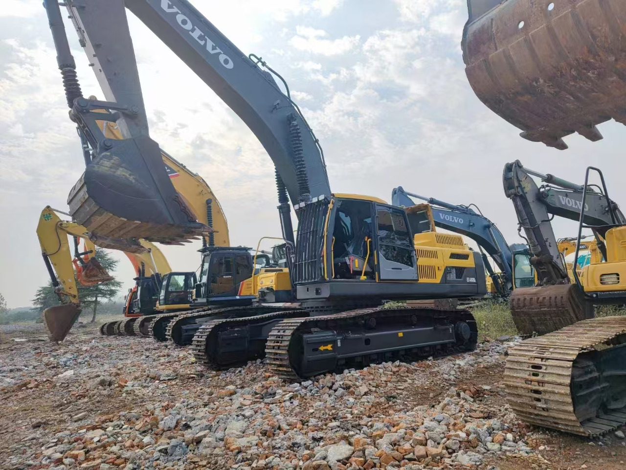 VOLVO EC480 used original excavator - Ekskavator perayap: gambar 2 VOLVO EC480 used original excavator - Ekskavator perayap: gambar 2