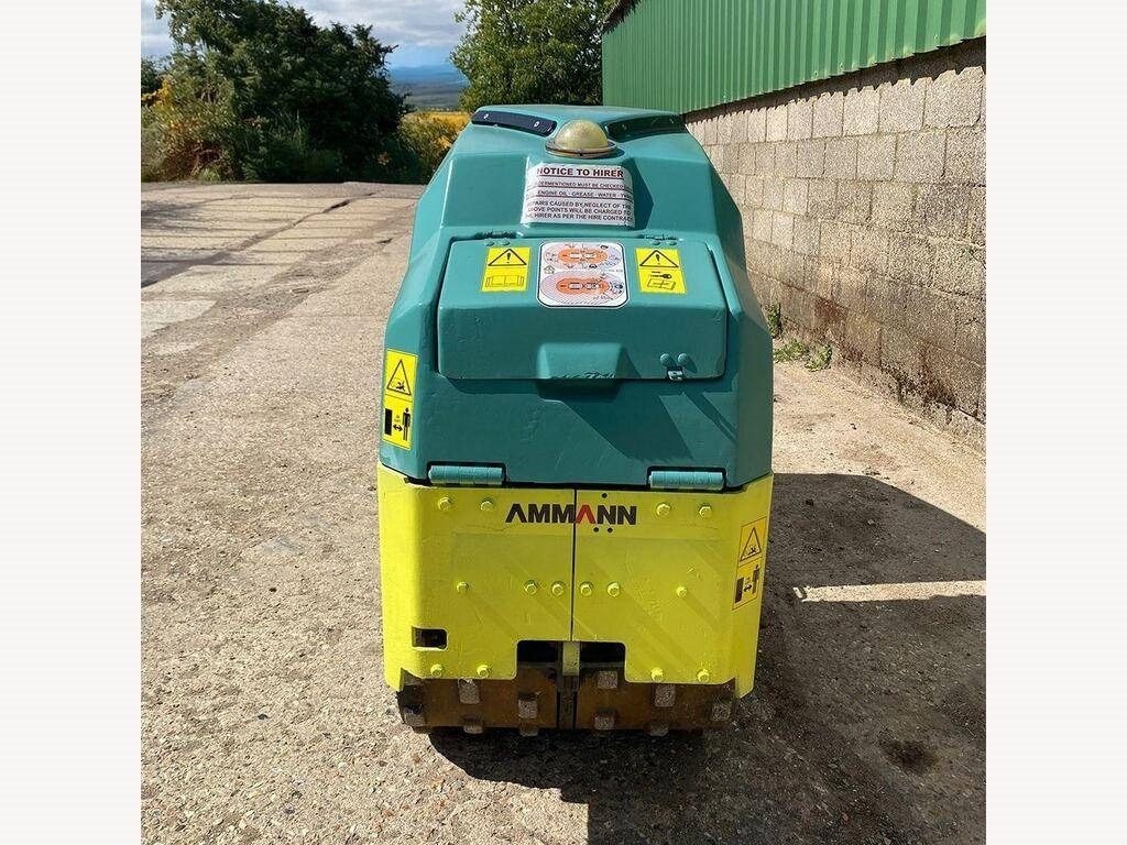Ammann ARR 1575 - Roller jalan: gambar 4 Ammann ARR 1575 - Roller jalan: gambar 4