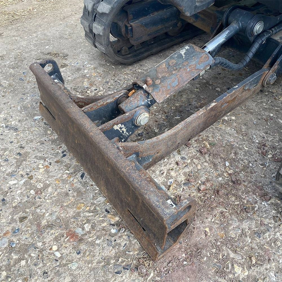 Ekskavator mini Bobcat E 10z: gambar 10 Ekskavator mini Bobcat E 10z: gambar 10