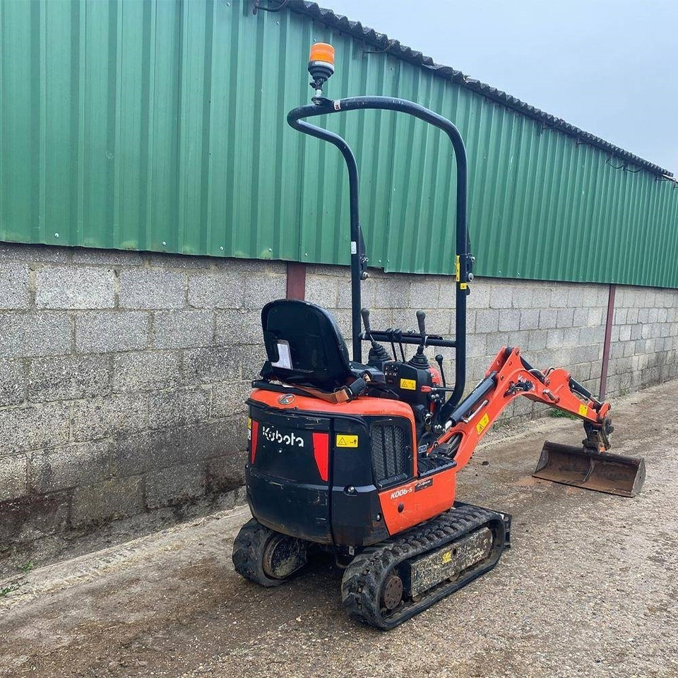 Kubota K008-5 - Ekskavator mini: gambar 2 Kubota K008-5 - Ekskavator mini: gambar 2