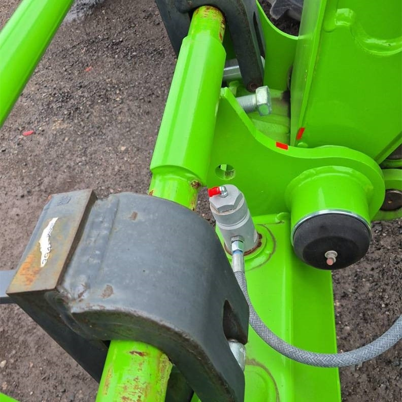 Telehandler baru Merlo EW25.5: gambar 14 Telehandler baru Merlo EW25.5: gambar 14